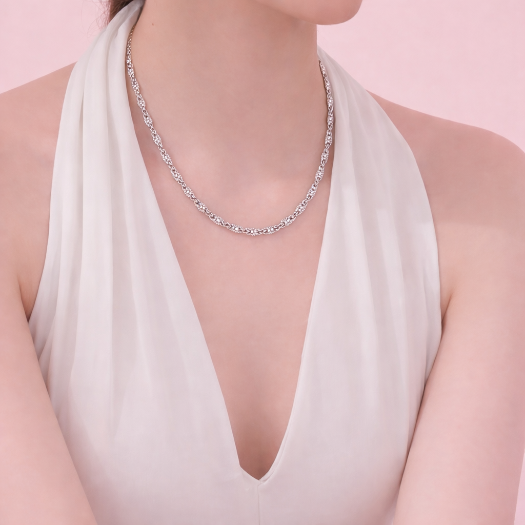 Collier ALMA