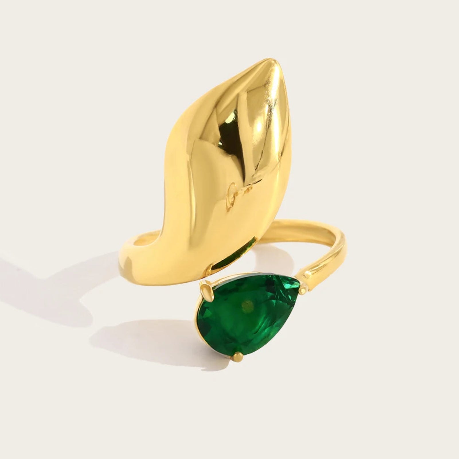 Bague Serpent – Acier Inoxydable Plaqué Or 18K & Zircon Vert